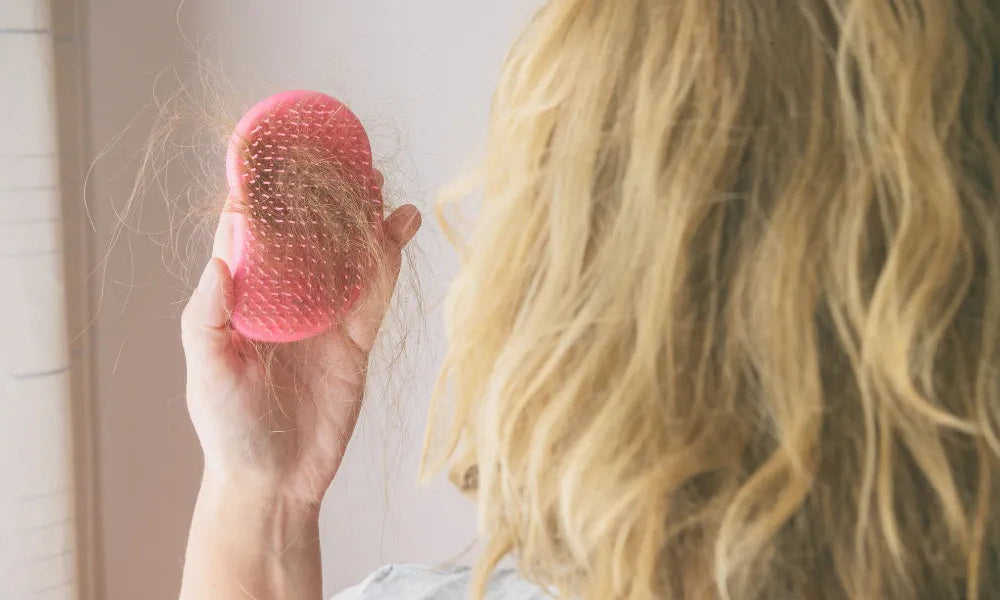 Queda de cabelo durante a perimenopausa