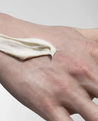 Scandinavian Biolabs firm hybrid clay - Hairgivers